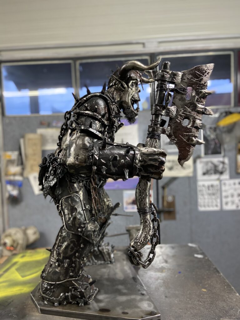 Ork skulptura od metala Metal Artist Marko Ivkovic